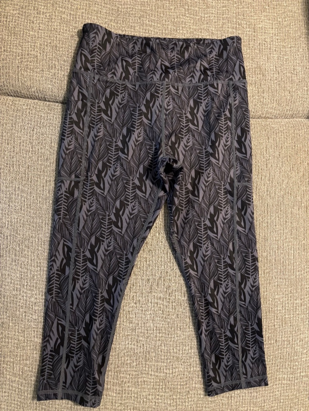 Zyia leggings